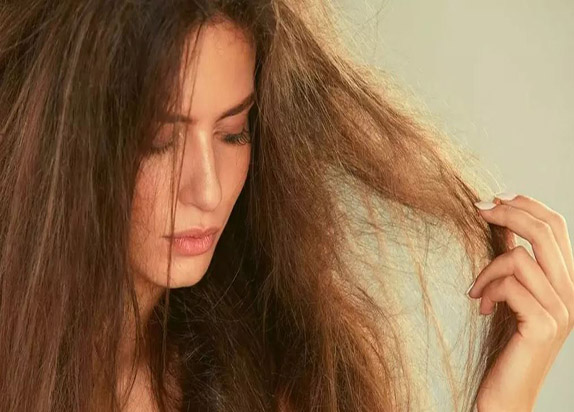 ترمیم موهای آسیب دیده و سوخته با دکلره